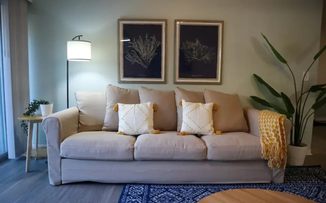 photo 2 of Upgraded 2 bed apt close to beaches and Mayo Clinic!