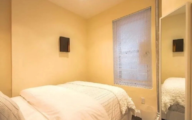 photo 2 of Upper East Side Apartments