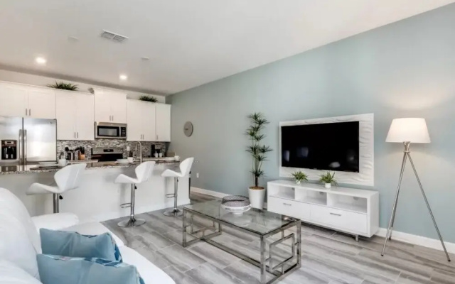 photo 2 of Upscale Champions Gate Townhome - 4 Bed