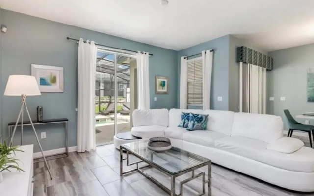 photo 3 of Upscale Champions Gate Townhome - 4 Bed