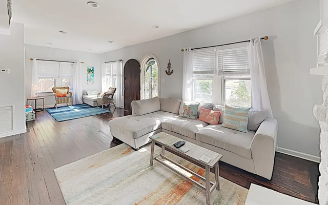 photo 4 of Upscale Coastal - Pool, Patio, Walk To Dining 3 Bedroom Home