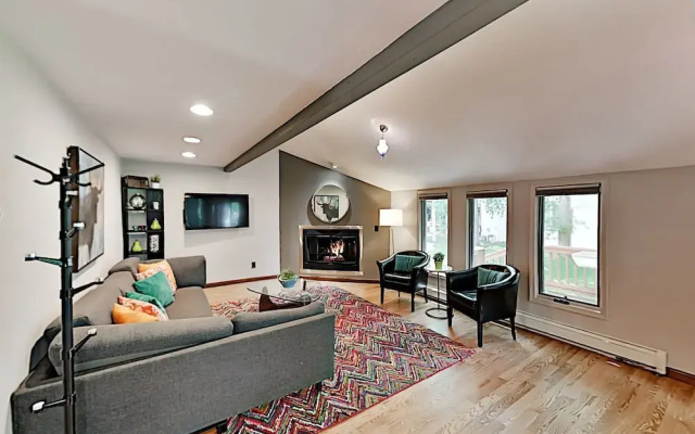 photo 2 of Upscale Eagle-vail By Beaver Creek Resort 4 Bedroom Duplex