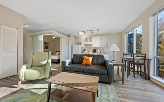photo 4 of Upscale Stay with Amenities Galore 348