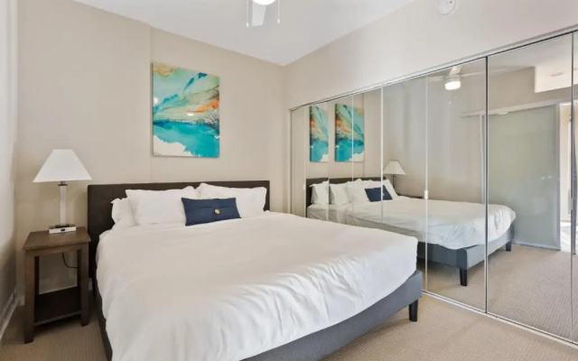photo 2 of Upscale Stay with Movie Theatre Area 352