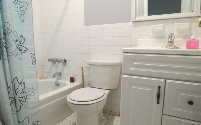 photo 4 of Uptown Manhattan Deluxe Apartments
