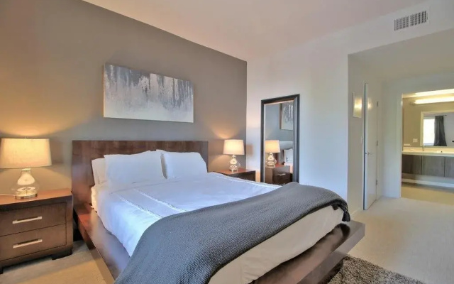 photo 2 of Urban Flat Apartments @ North San Jose