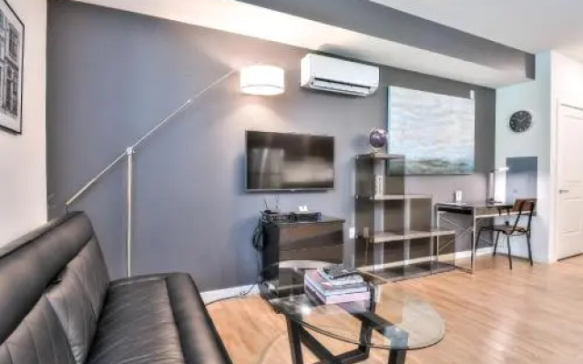 photo 5 of Urban Flat Apartments @ San Mateo