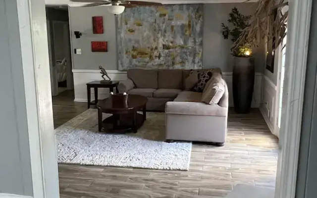 photo 5 of Urban Lake House