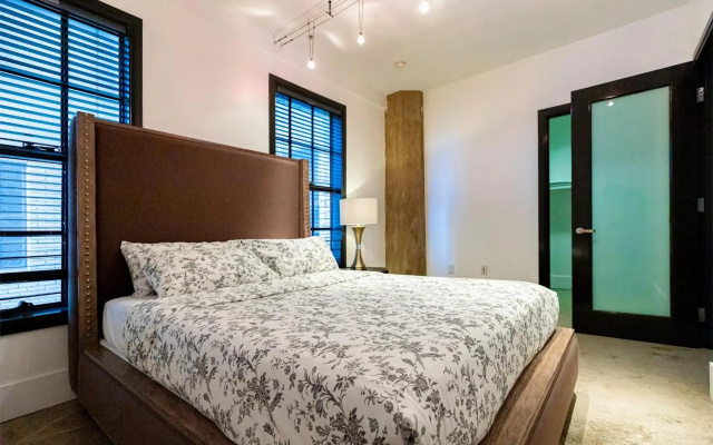 photo 5 of Urban Loft Apartment