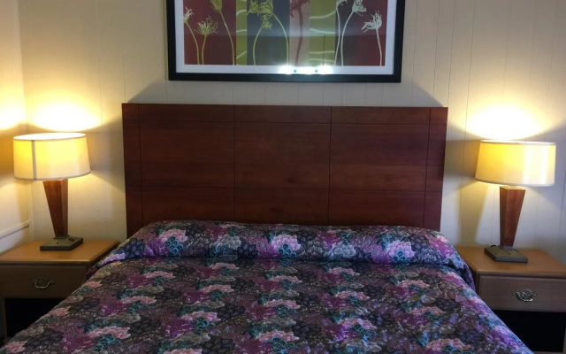 photo 5 of USA Inn
