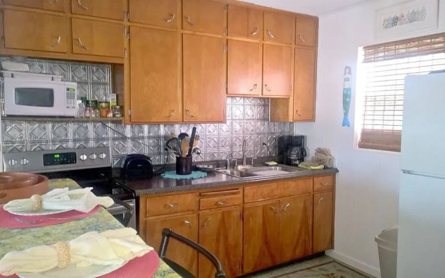 photo 5 of Grace Realty Inc
