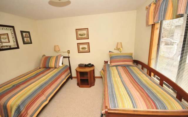 photo 4 of Vacation Homes by Rumbling Bald Resort