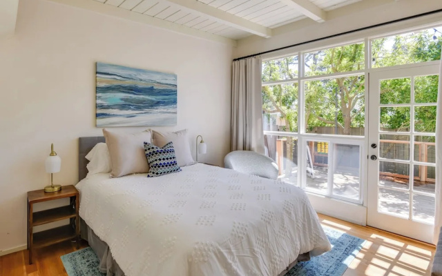 photo 4 of Vacation Rental Home ~ 1 Mi to Carmel Beach!