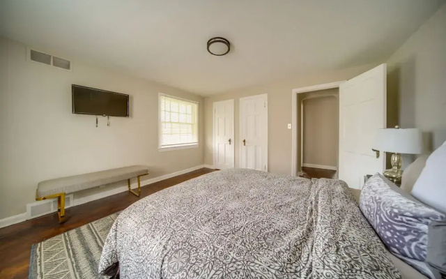 photo 3 of Vacation Rental Near Cleveland, Ohio: 6 Mi Away!