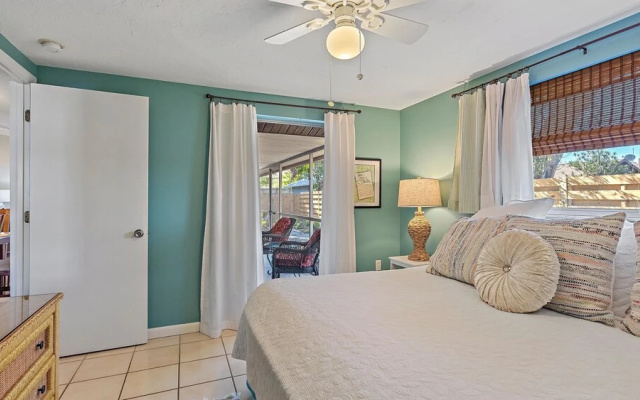 photo 2 of Vacay The Wright Way 2 Bedroom Home by Redawning