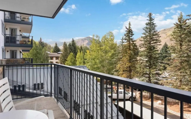 photo 5 of Cozy 2 Bedroom Slopeside Mountain Residence in Vail Village Just Steps From Gondola 1