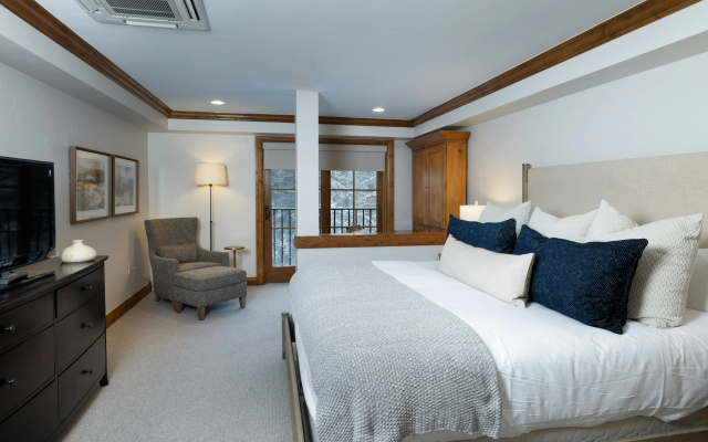 photo 2 of Gravity Haus Vail