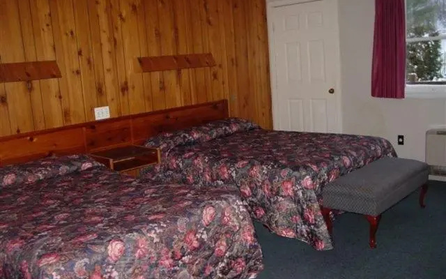 photo 3 of Val Roc Motel