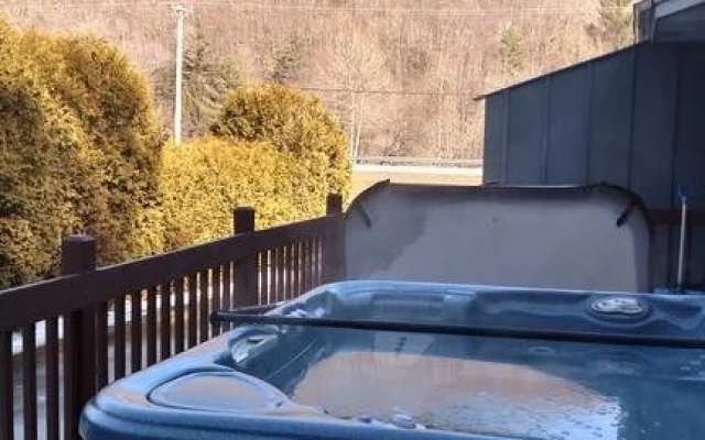 photo 5 of Val Roc Motel