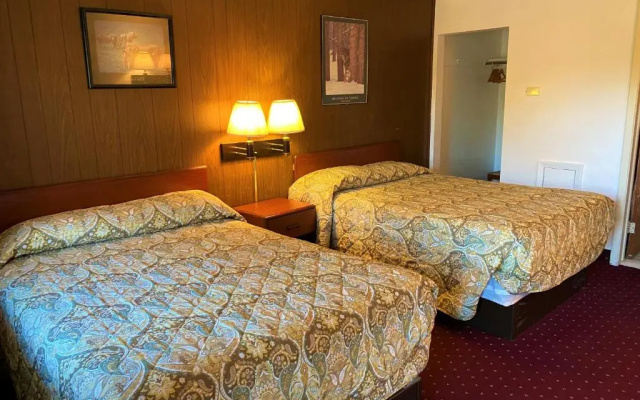 photo 4 of Valley Forge Motor Court Motel