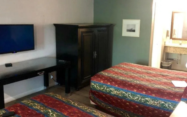 photo 2 of Valley Motel