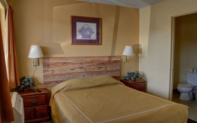 photo 4 of Value Motel