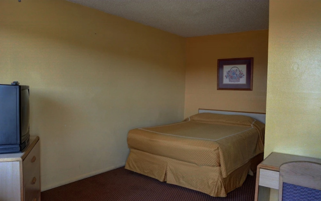 photo 5 of Value Motel