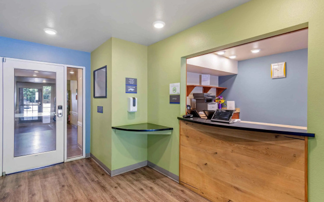 photo 3 of Extended Stay America Select Suites - Atlanta - Chamblee