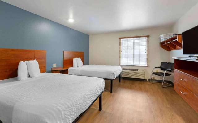 photo 3 of Extended Stay America Select Suites - Cleveland - Airport