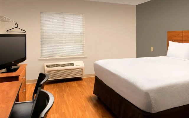 photo 2 of WoodSpring Suites Council Bluffs