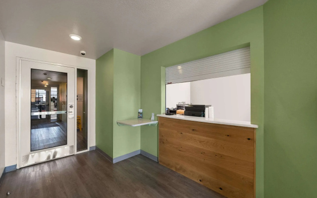 photo 2 of WoodSpring Suites Rockwall-East Dallas