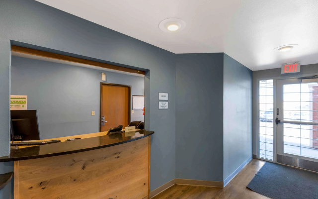 photo 3 of Extended Stay America Select Suites - Denver - Aurora