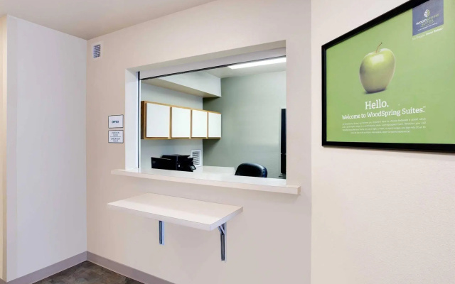 photo 4 of WoodSpring Suites Cincinnati Fairfield