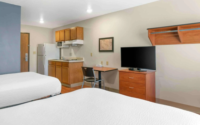photo 4 of Extended Stay America Select Suites - Kalamazoo - West