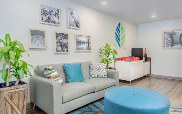 photo 2 of Extended Stay America Select Suites - Orlando - South