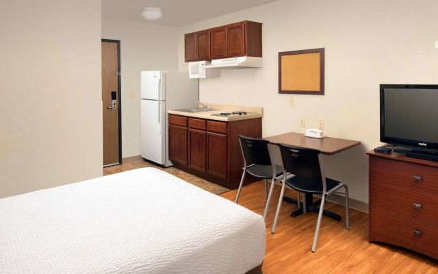 photo 4 of WoodSpring Suites San Antonio Fort Sam