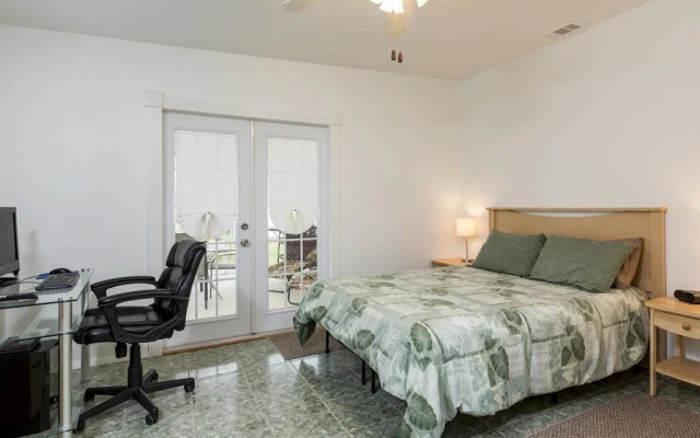 photo 3 of Van Nuys - Vacation Home