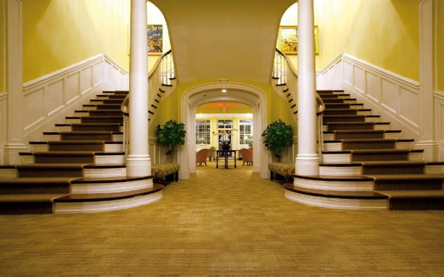 photo 3 of The Vanderbilt, Auberge Collection
