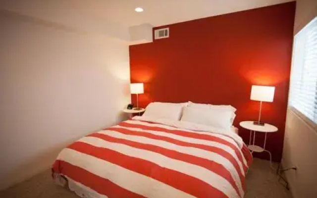 photo 3 of VE Beach Suite B by RedAwning