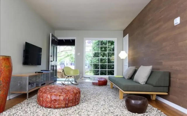 photo 3 of Venice Beachwood - 2 BR Recently remodeled Midcentury Design Suite 5 min Walk to Beach! - MOD 42167