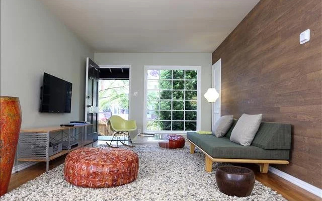 photo 4 of Venice Beachwood by RedAwning