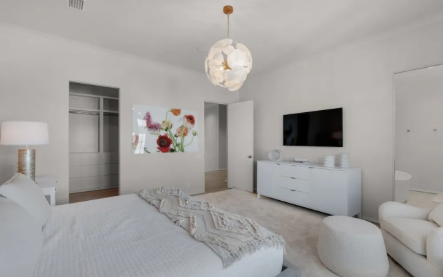 photo 4 of Verisun 40 Elysee Court 5 Bedroom Home by RedAwning