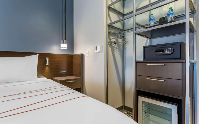 photo 3 of Vīb Hotel by Best Western Phoenix - Tempe