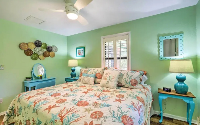 photo 3 of Vibrant Rockledge Home ~ 2 Mi to Cocoa Village!