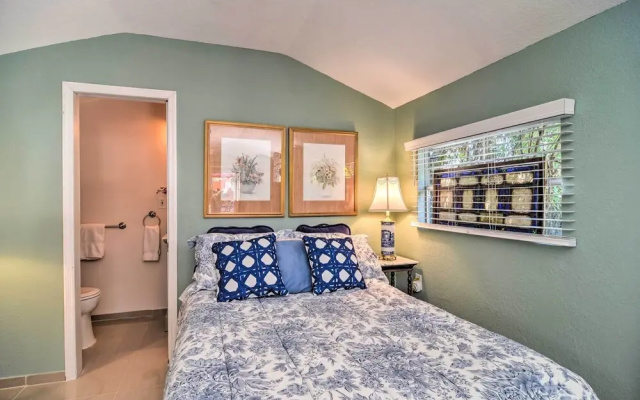 photo 4 of Vibrant Sarasota Studio < 1 Mile From the Beach!