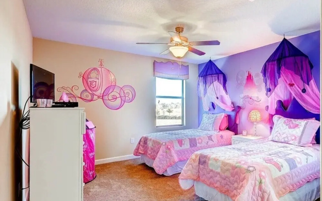 photo 3 of Victoria Drive Villa Providence 4