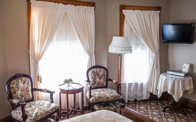 photo 2 of Victorian Dreams Bed and Breakfast