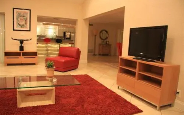 photo 4 of Villa-Coral-Ridge