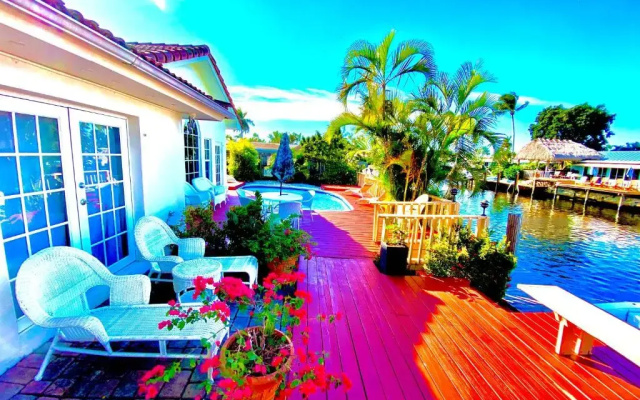 photo 5 of Villa-Coral-Ridge