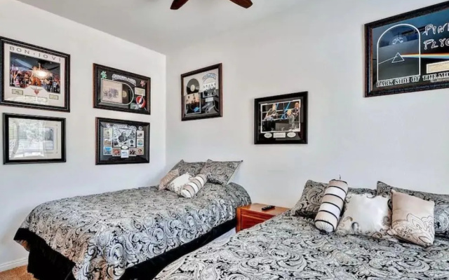 photo 3 of Villa Courtney